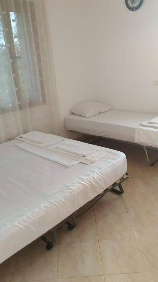 Mullaj Guest House Vlore Ngoại thất bức ảnh